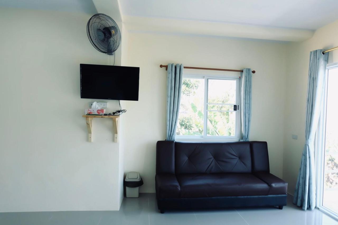 เอนกาย อิงเขา Apartment Khao Kho Bagian luar foto