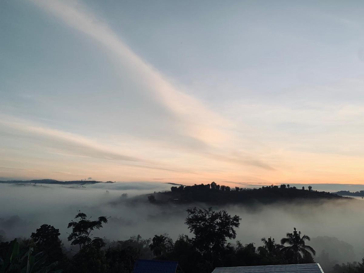 เอนกาย อิงเขา Apartment Khao Kho Bagian luar foto